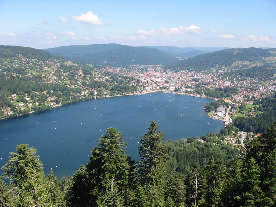 Fichier:Gerardmer vue de Merelle.jpg