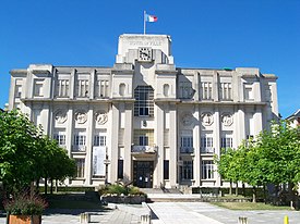 Hotel de ville de Sainte-Savine.JPG