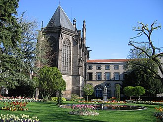 FRANCE - Auvergne - RIOM - La Sainte chapelle.JPG
